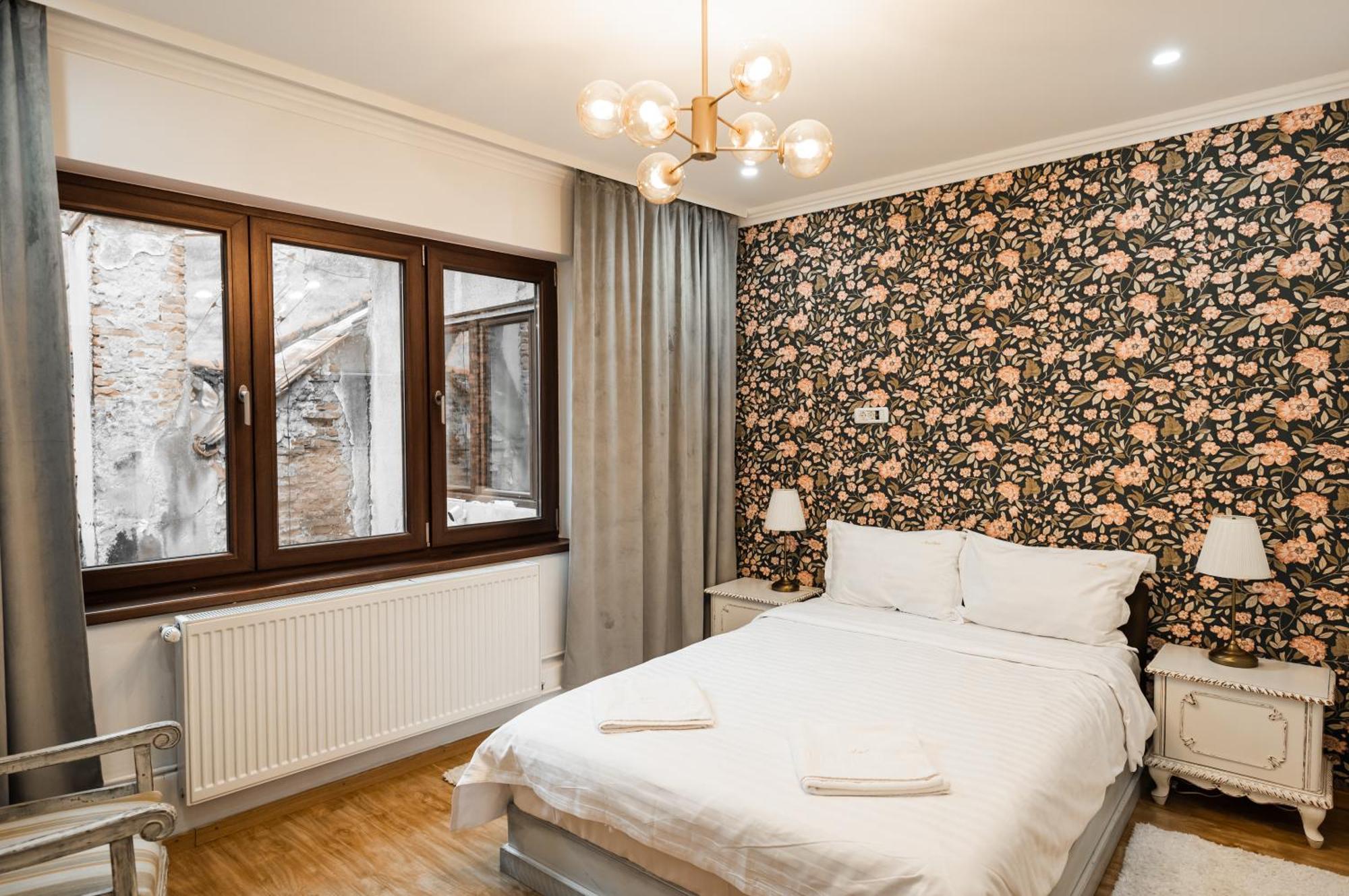 Apollonia Estate Old Town Big And Luxurious Apartment Brasov Exterior photo